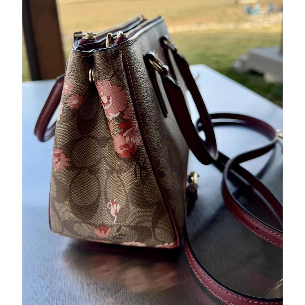Coach Surrey Signature Canvas Pink Floral Print NWOT 12x9 - Picture 7 of 15